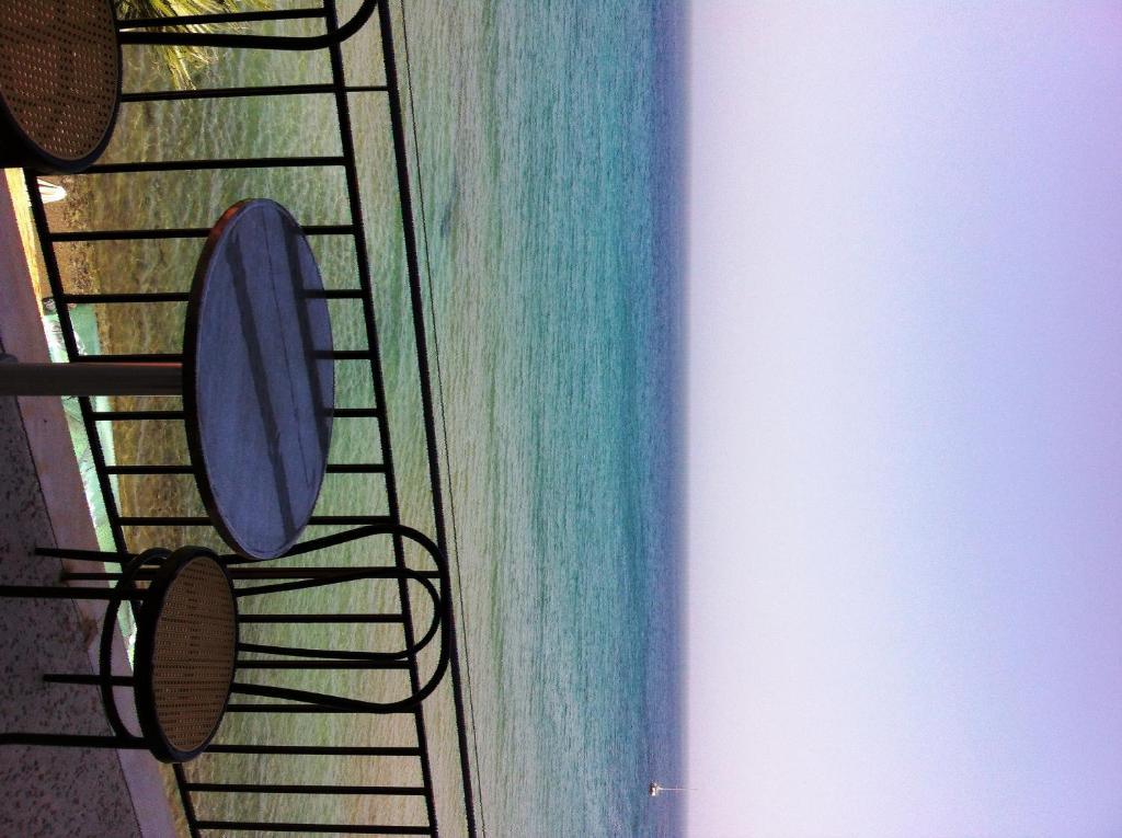 Oasis Hotel Theodoros & Litsa Galaris Agia Marina  الغرفة الصورة
