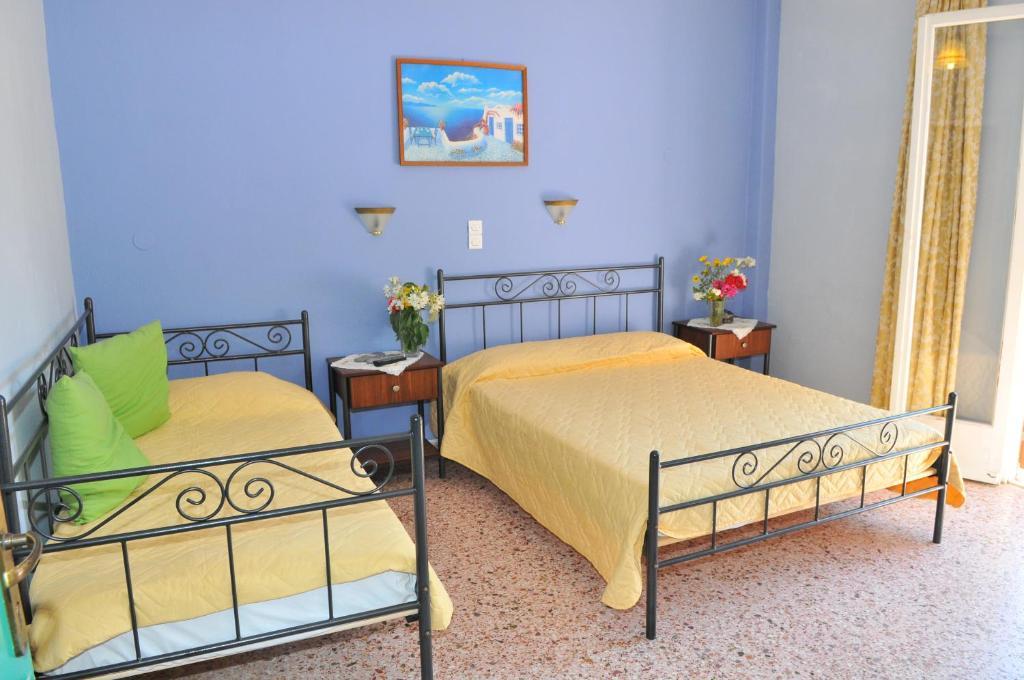 Oasis Hotel Theodoros & Litsa Galaris Agia Marina  الغرفة الصورة